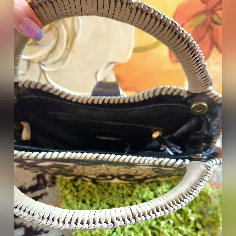 YVETTE FLORO Eclectic ART DECO Checkerboard Black Patent Woven Cream   Handbag - Picture 3 of 7